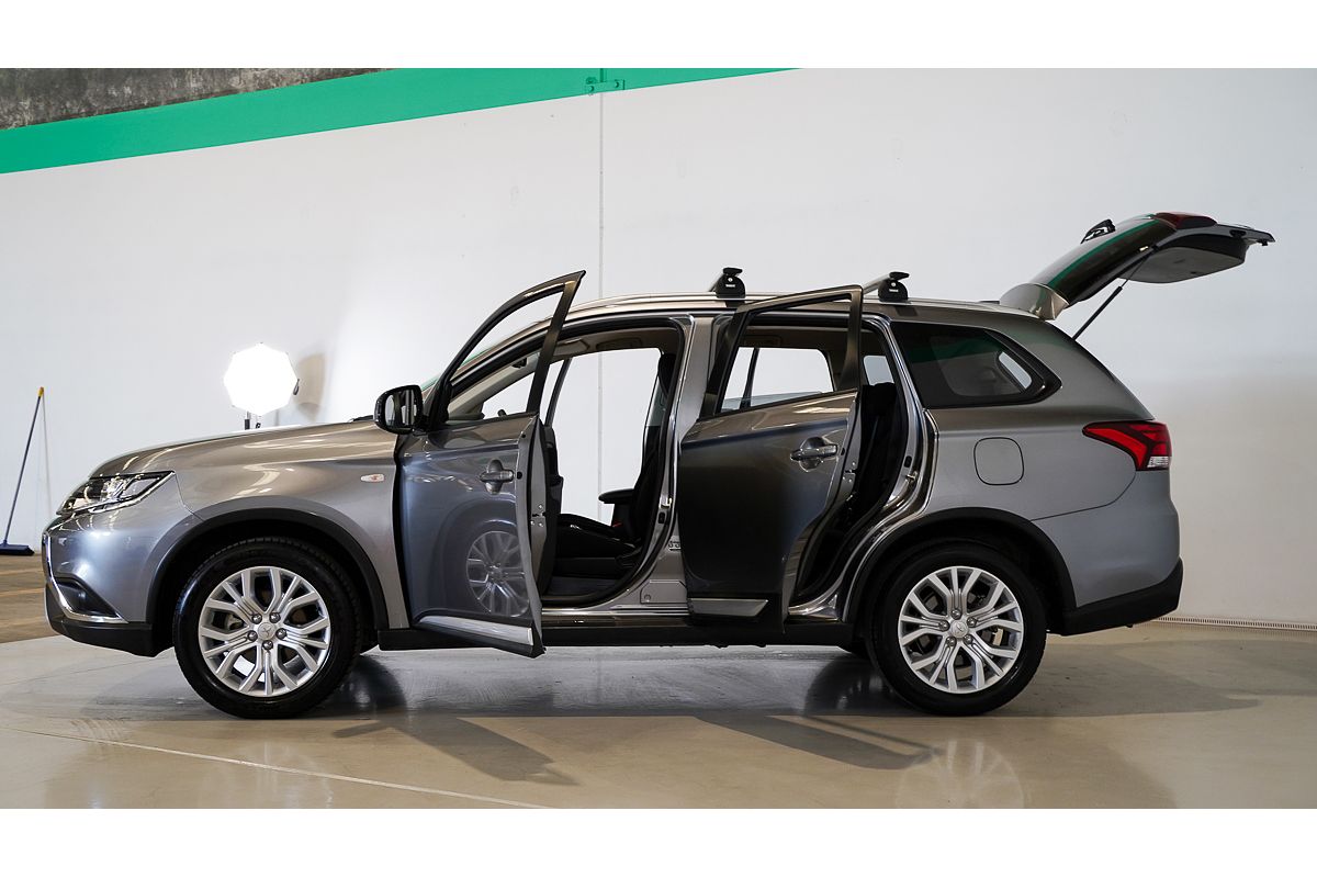 2020 Mitsubishi Outlander ES ZL