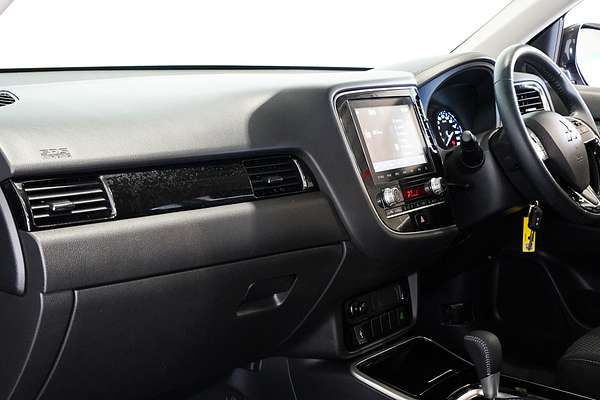 2020 Mitsubishi Outlander ES ZL