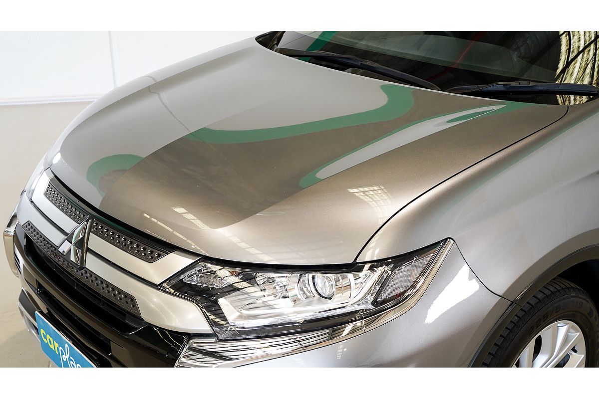 2020 Mitsubishi Outlander ES ZL