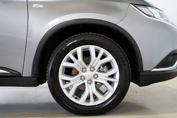 2020 Mitsubishi Outlander ES ZL