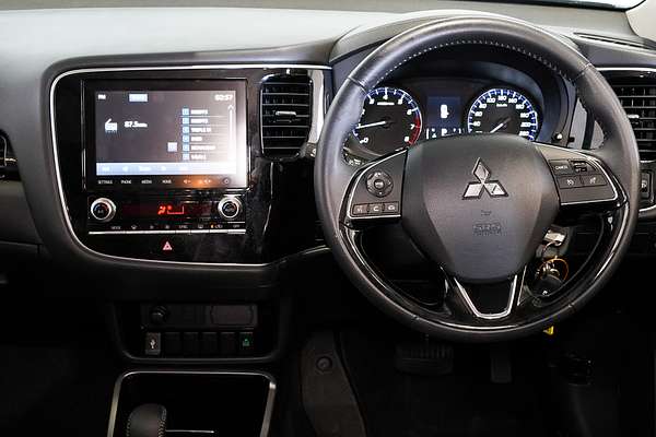 2020 Mitsubishi Outlander ES ZL