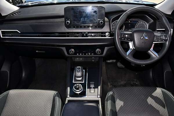 2021 Mitsubishi Outlander ES ZM