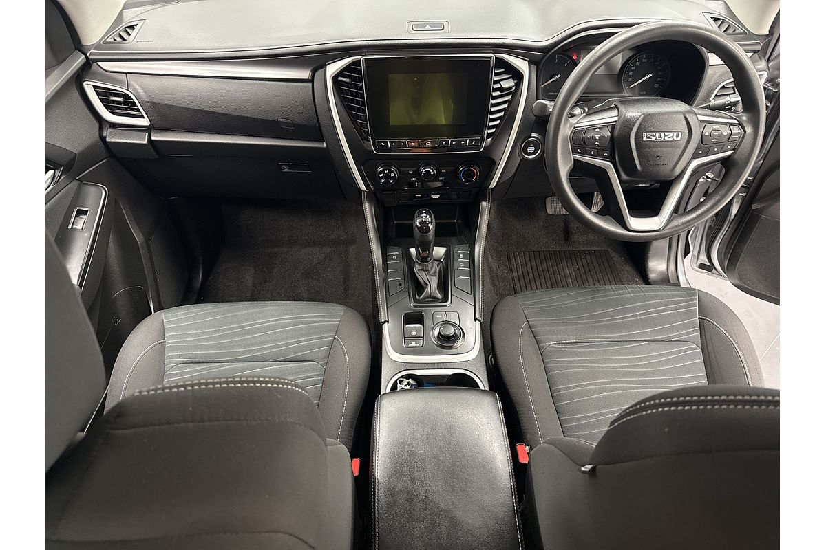 2022 Isuzu MU-X LS-M