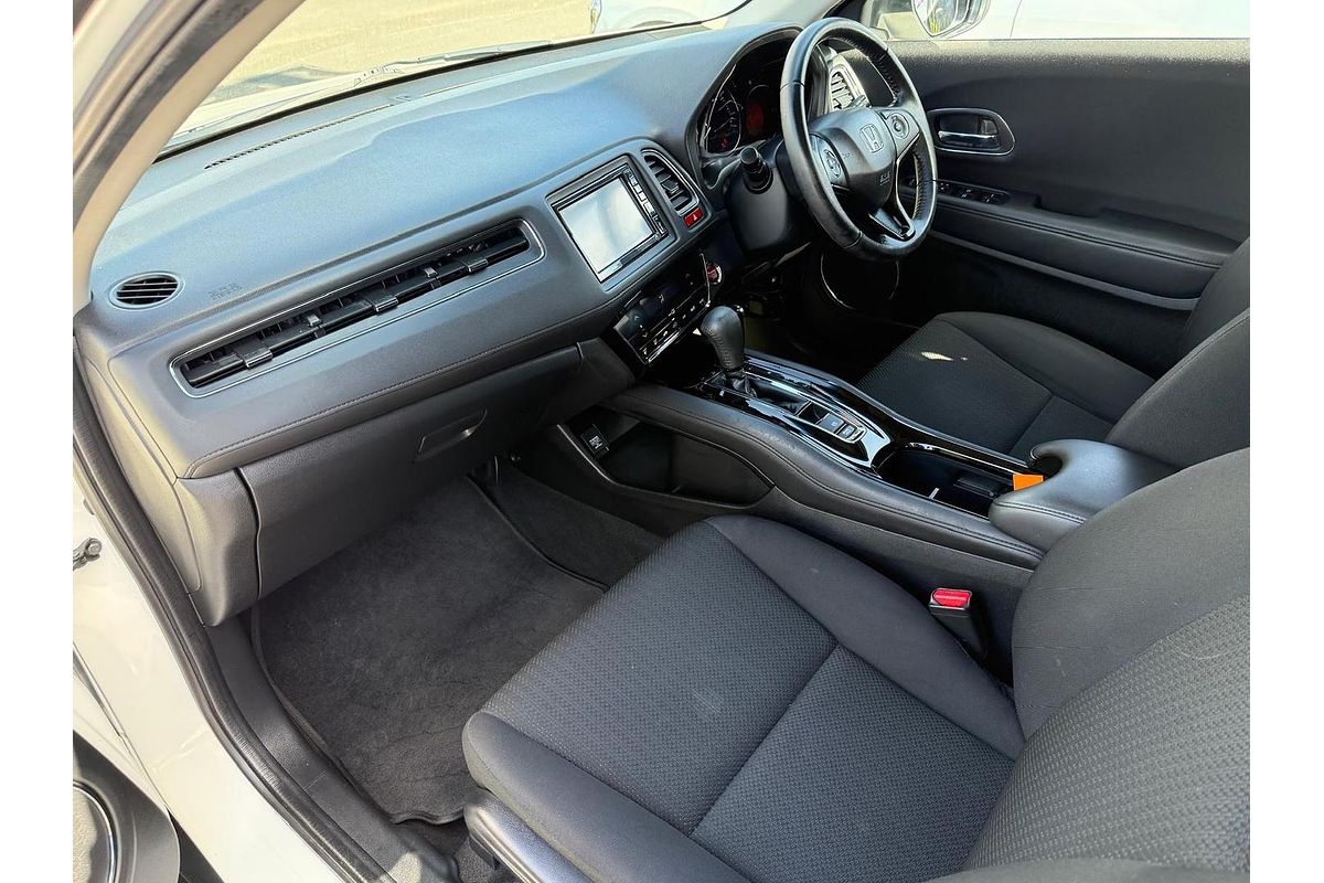 2017 Honda HR-V VTi-S