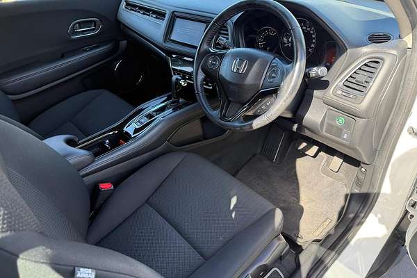 2017 Honda HR-V VTi-S