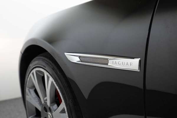 2011 Jaguar XJ Premium Luxury X351 LWB