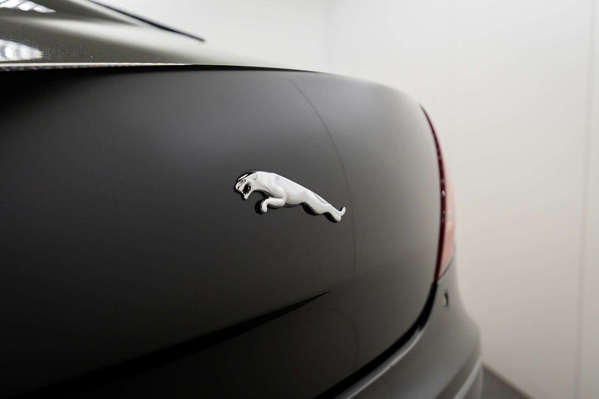 2011 Jaguar XJ Premium Luxury X351 LWB