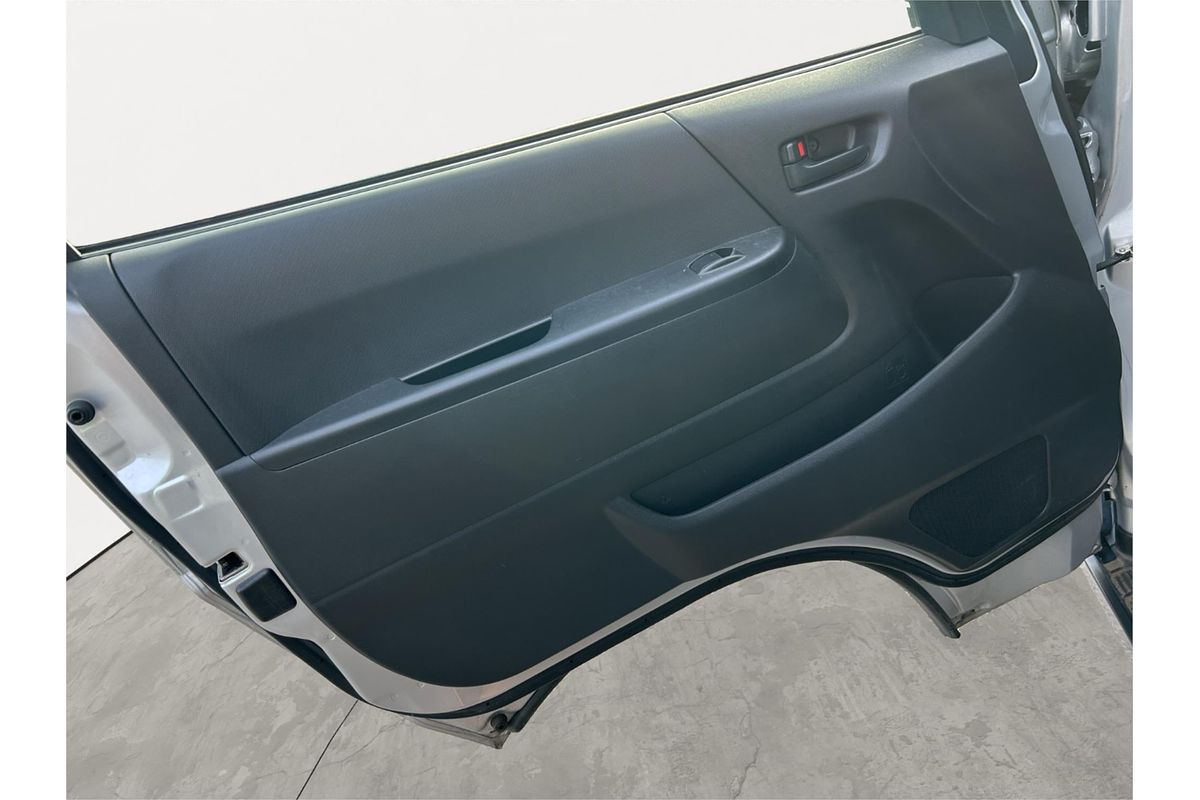 2012 Toyota Hiace Welcab