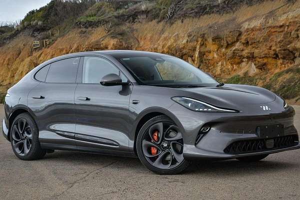 2025 MG IM6 Platinum S12L