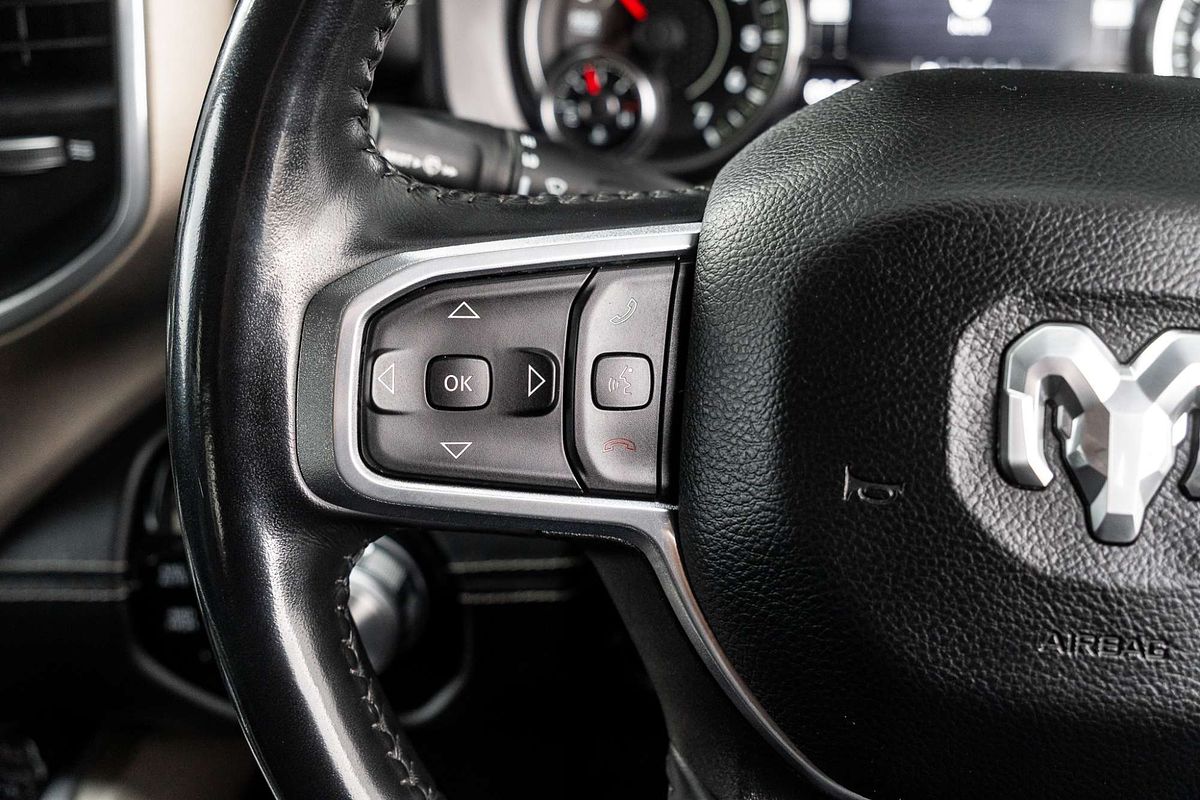 2020 RAM 1500 Laramie DS 4X4 SWB