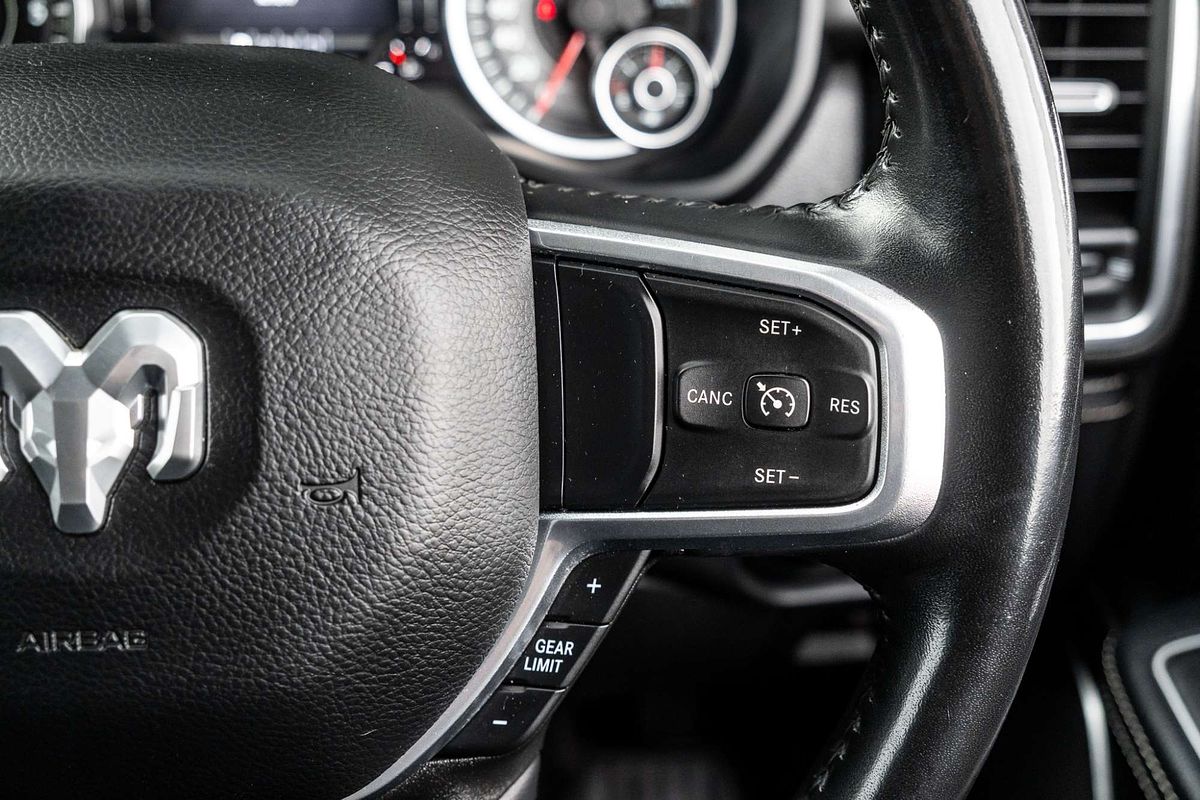 2020 RAM 1500 Laramie DS 4X4 SWB