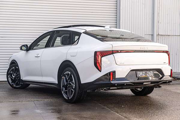 2025 Kia K4 GT-Line CL4m