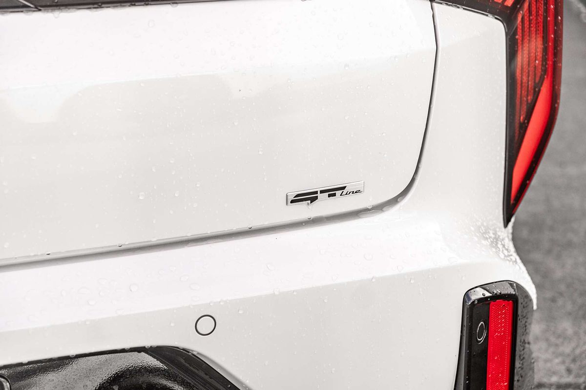 2025 Kia K4 GT-Line CL4m