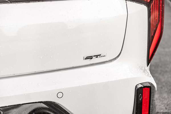 2025 Kia K4 GT-Line CL4m