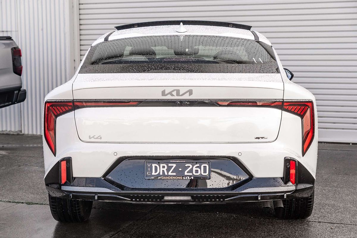 2025 Kia K4 GT-Line CL4m