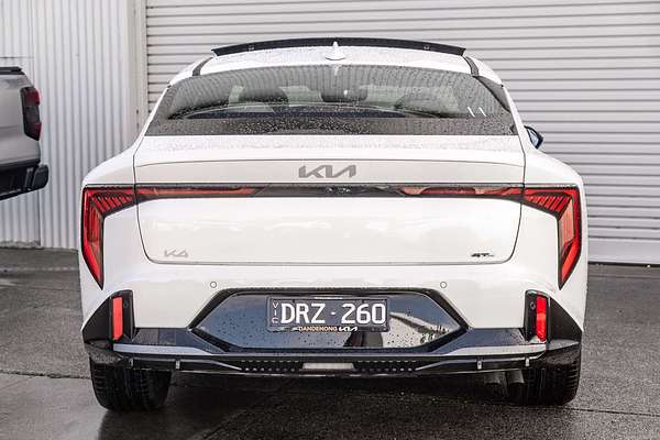 2025 Kia K4 GT-Line CL4m