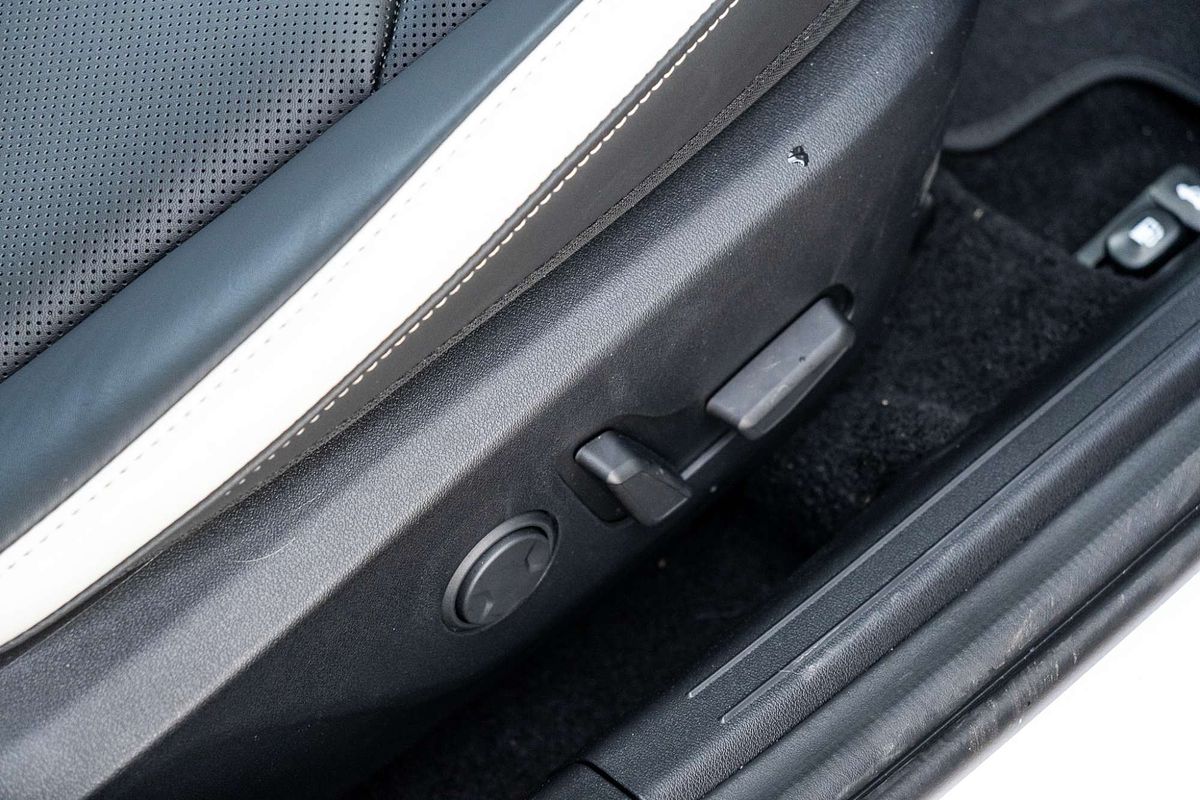 2025 Kia K4 GT-Line CL4m