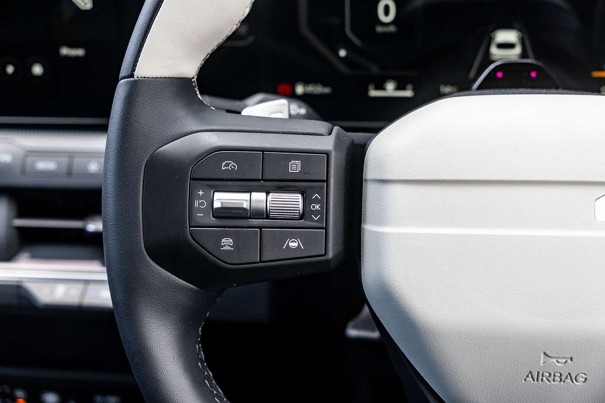 2025 Kia K4 GT-Line CL4m