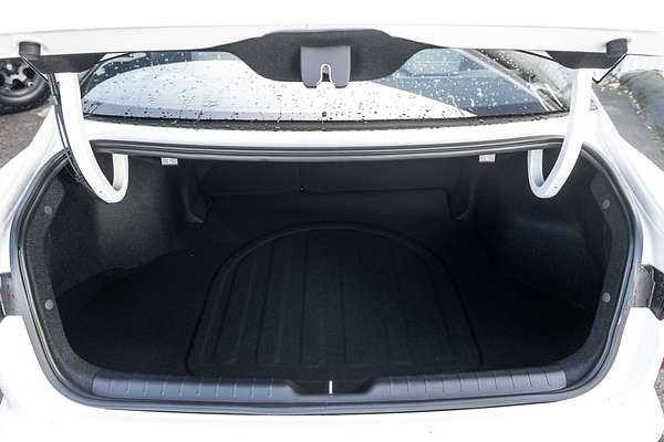 2025 Kia K4 GT-Line CL4m