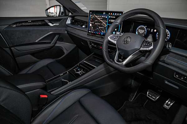2025 Volkswagen Tayron 195TSI R-Line R4