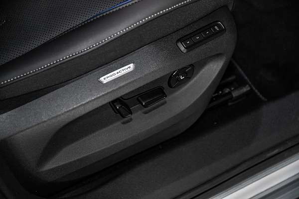 2025 Volkswagen Tayron 195TSI R-Line R4