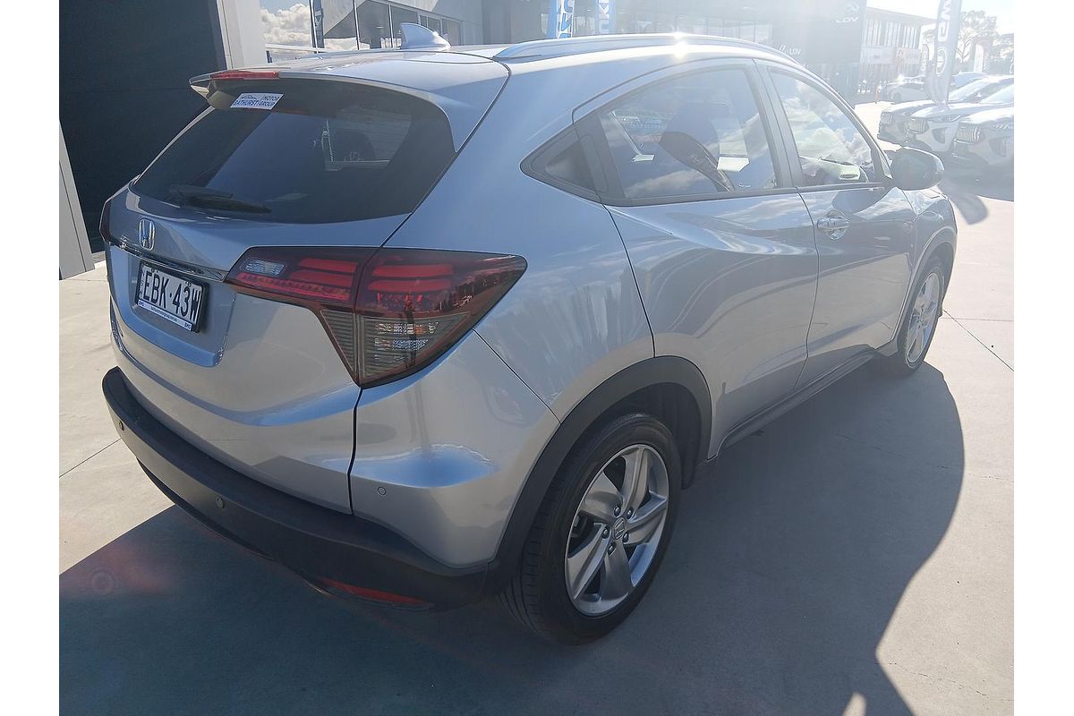 2019 Honda HR-V VTi-S