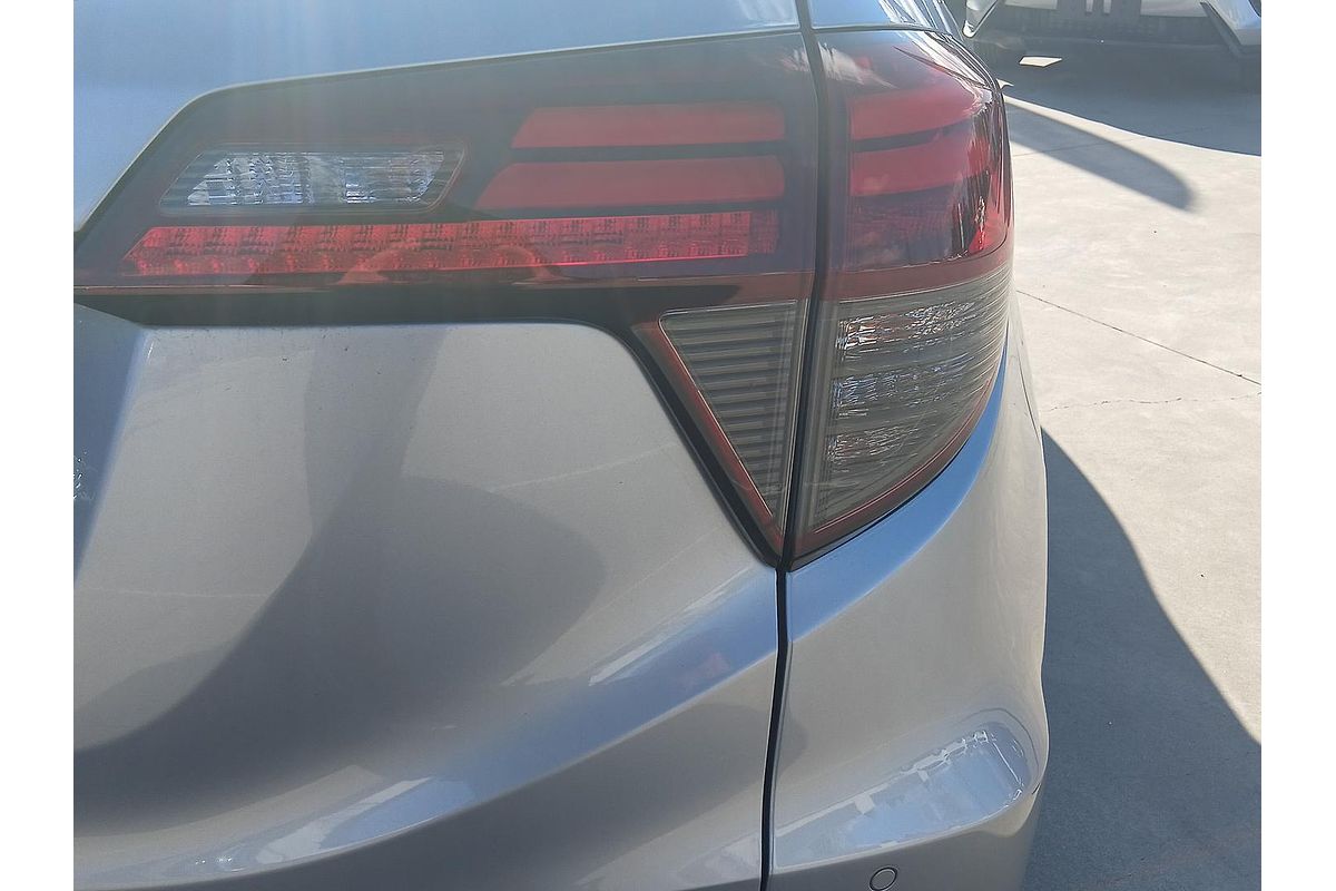 2019 Honda HR-V VTi-S