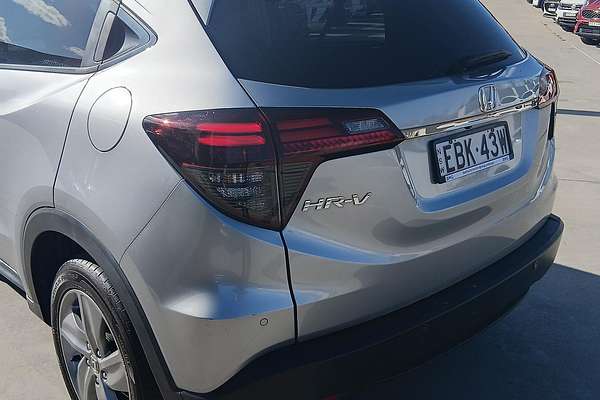 2019 Honda HR-V VTi-S