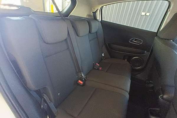 2019 Honda HR-V VTi-S