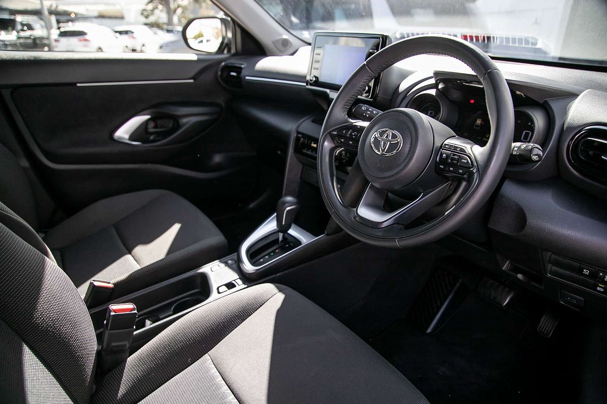 2023 Toyota Yaris Cross GXL MXPJ10R