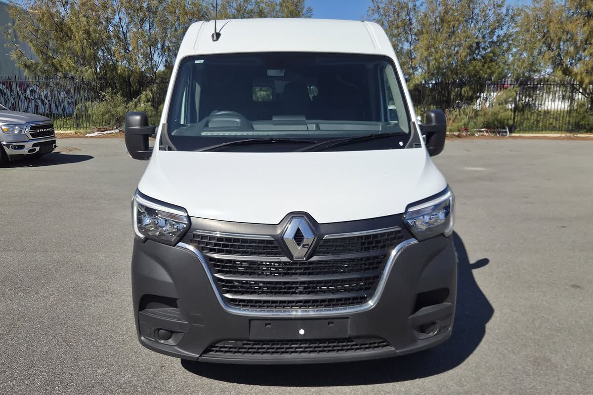 2025 Renault Master Pro 110kW X62 Phase 2 LWB Mid Roof