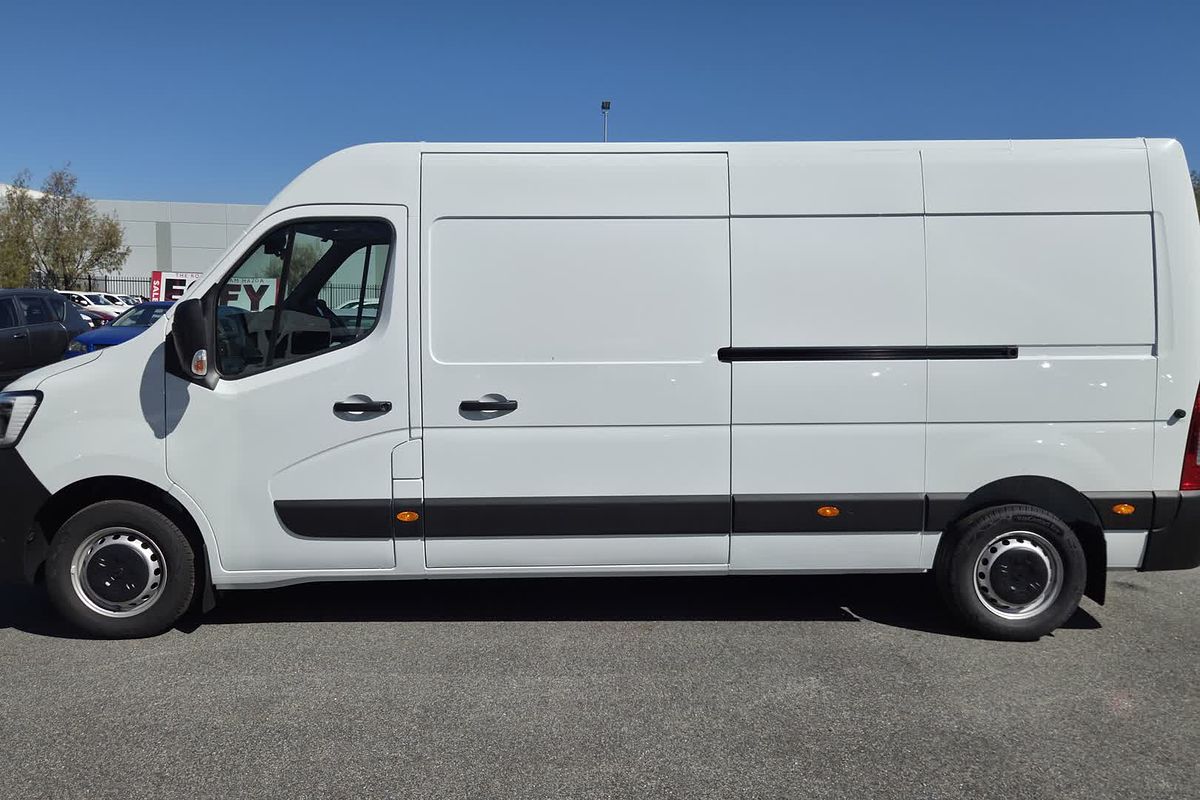 2025 Renault Master Pro 110kW X62 Phase 2 LWB Mid Roof