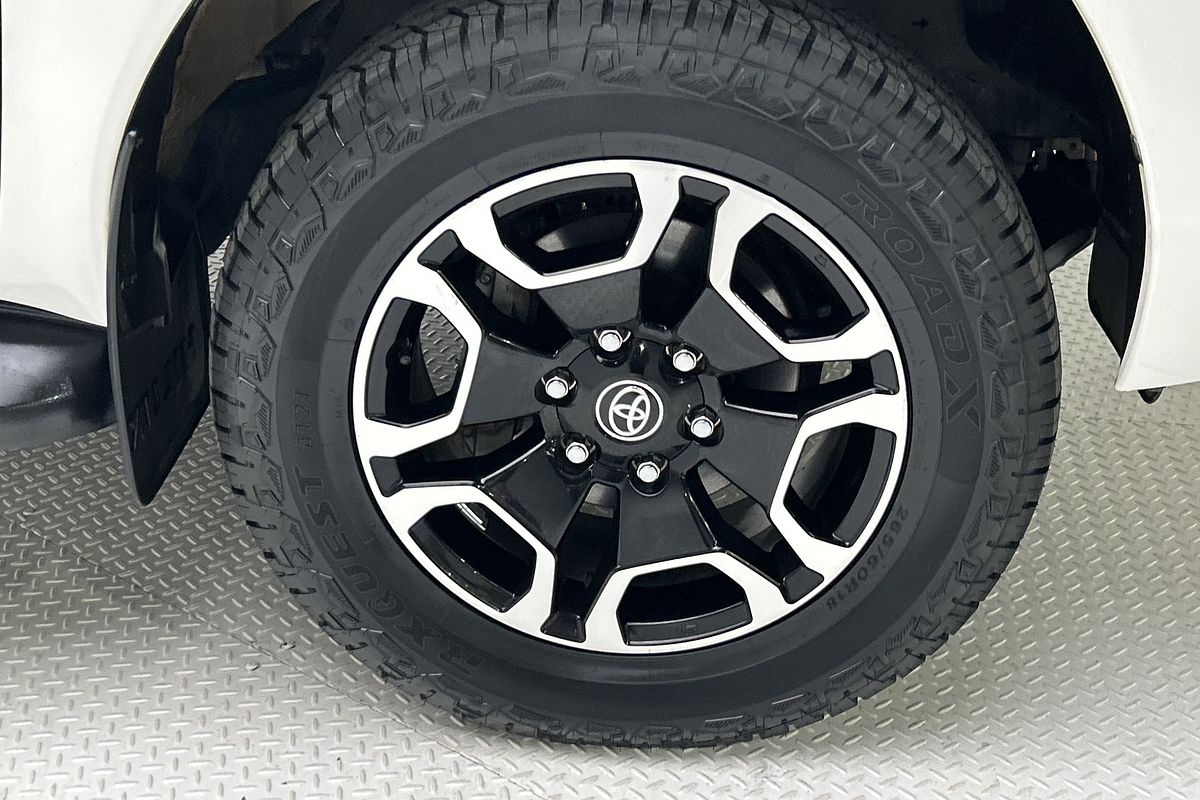 2021 Toyota Hilux SR5 GUN126R 4X4