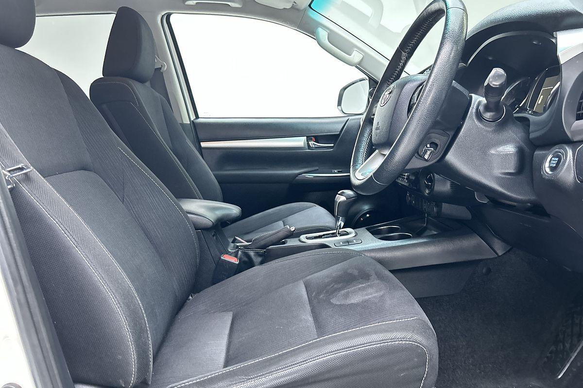 2021 Toyota Hilux SR5 GUN126R 4X4