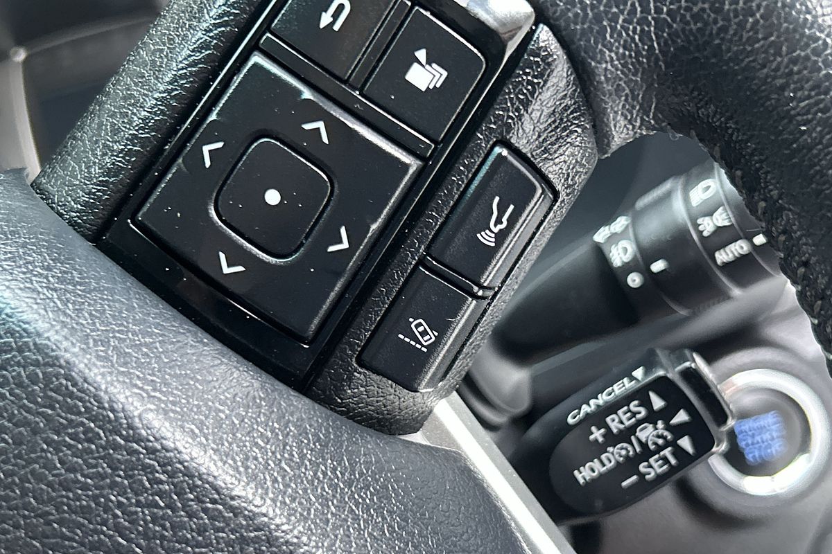 2021 Toyota Hilux SR5 GUN126R 4X4