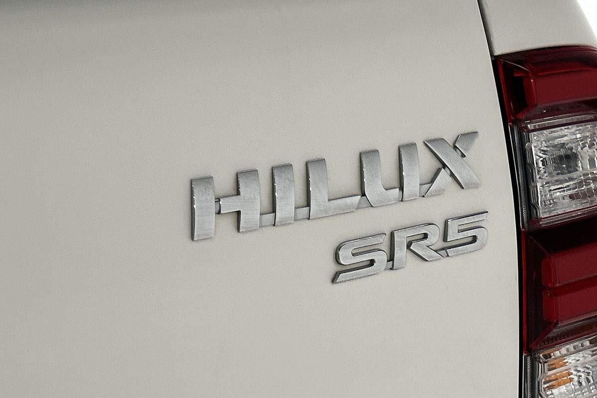 2021 Toyota Hilux SR5 GUN126R 4X4