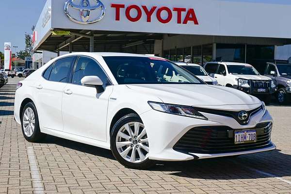 2018 Toyota Camry Ascent AXVH71R