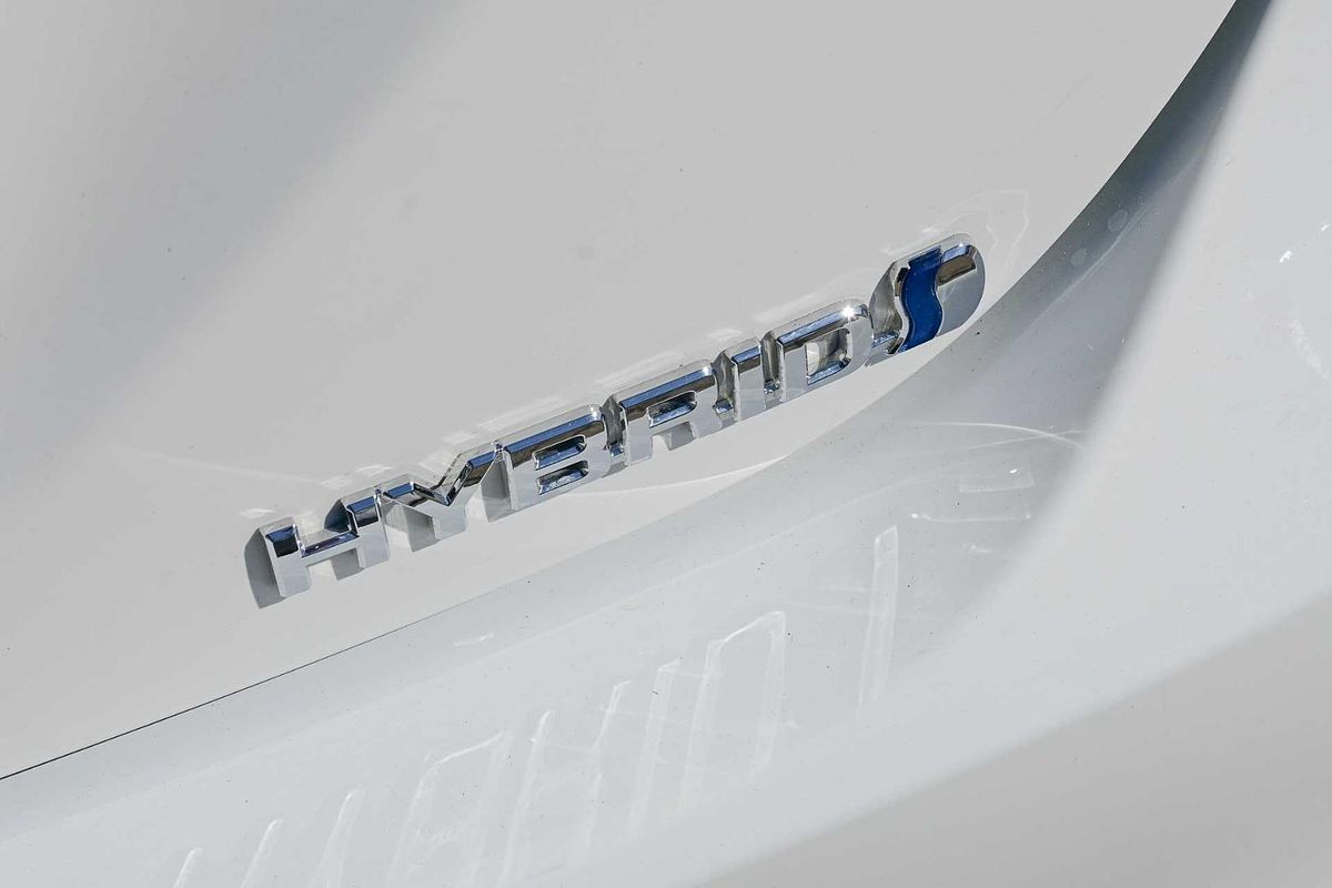 2018 Toyota Camry Ascent AXVH71R