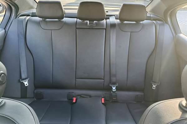 2016 BMW 3 Series 330i Sport Line F30 LCI