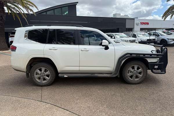 2021 Toyota Landcruiser VX FJA300R