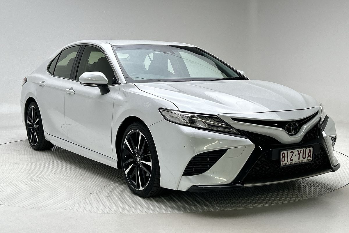 2019 Toyota Camry SX GSV70R