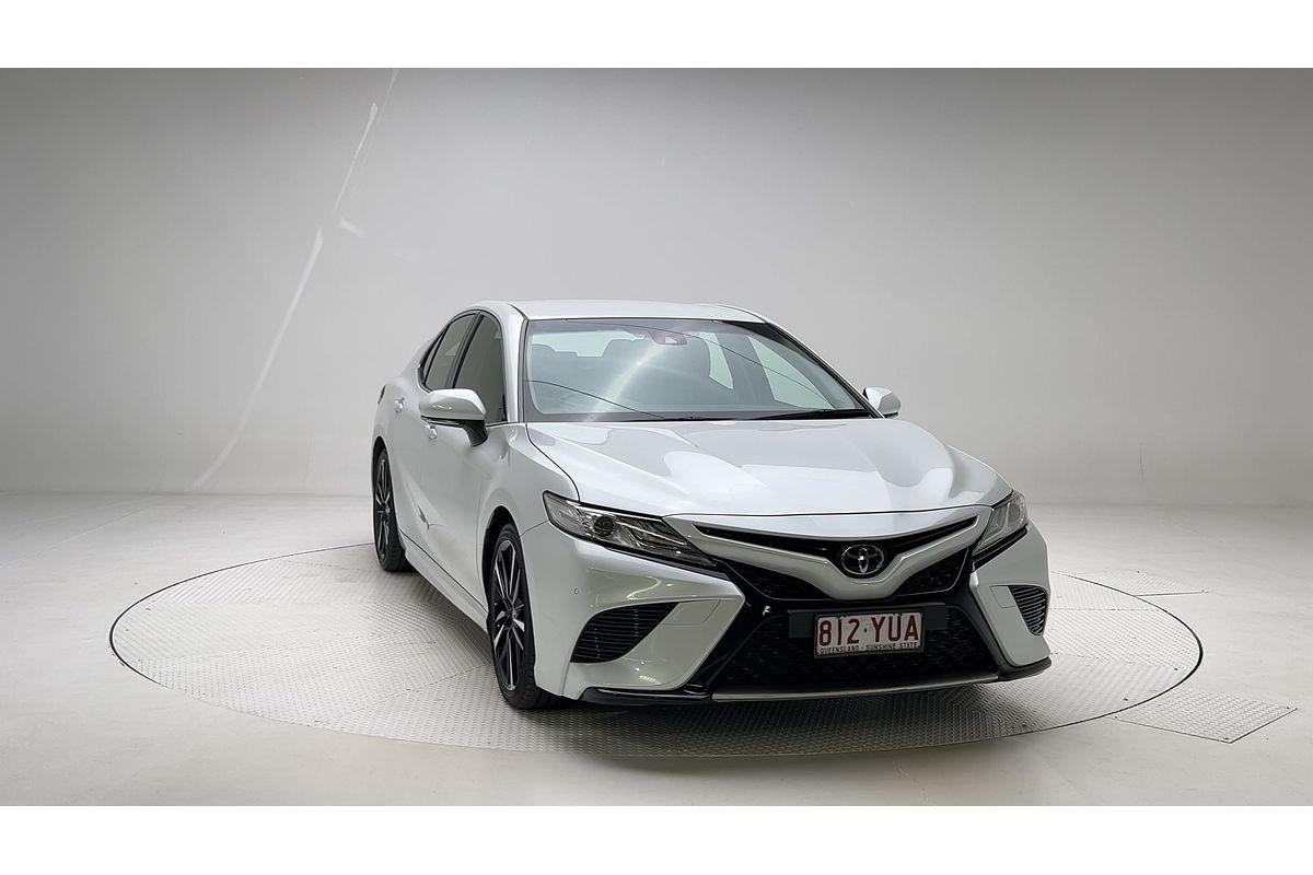 2019 Toyota Camry SX GSV70R