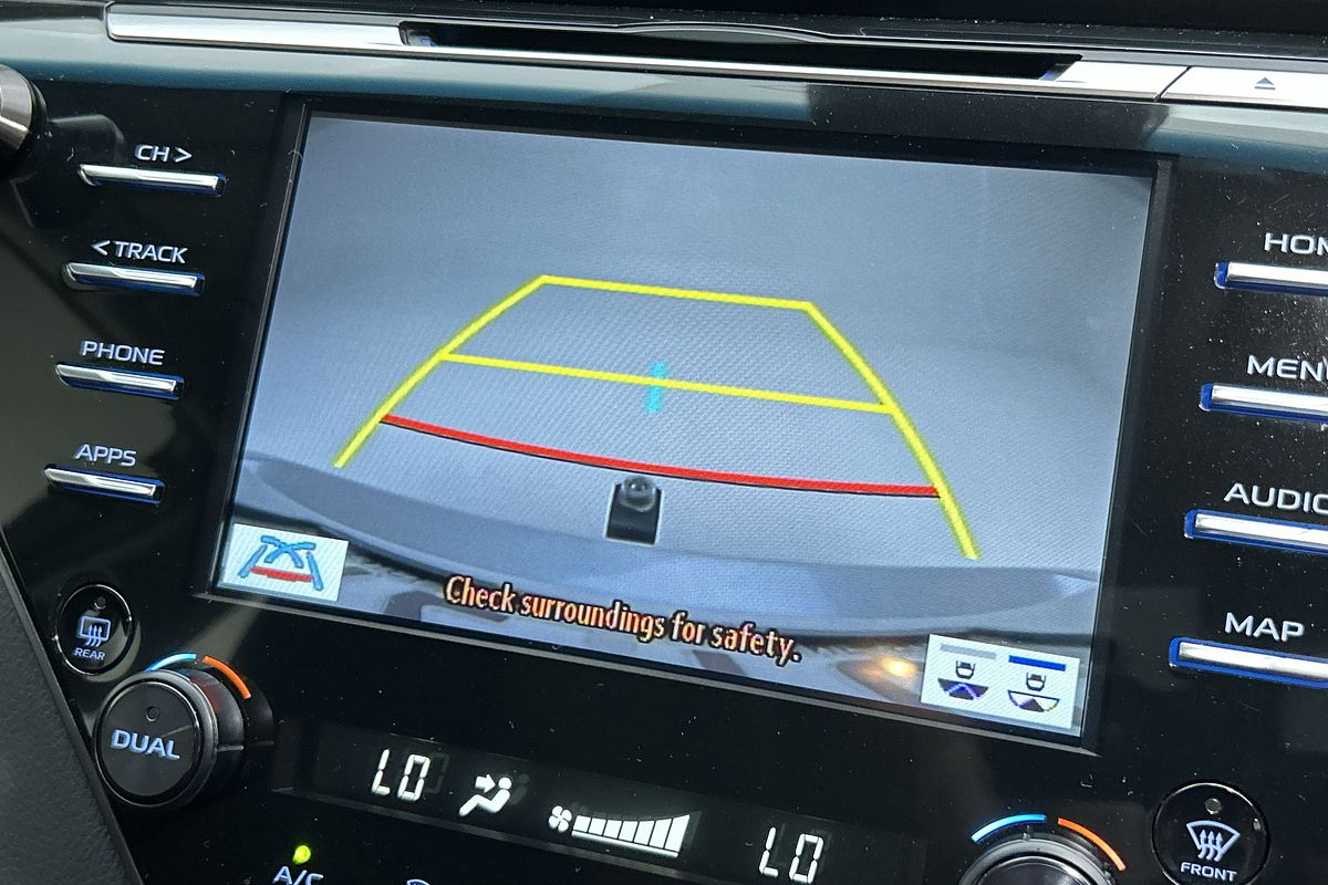 2019 Toyota Camry SX GSV70R