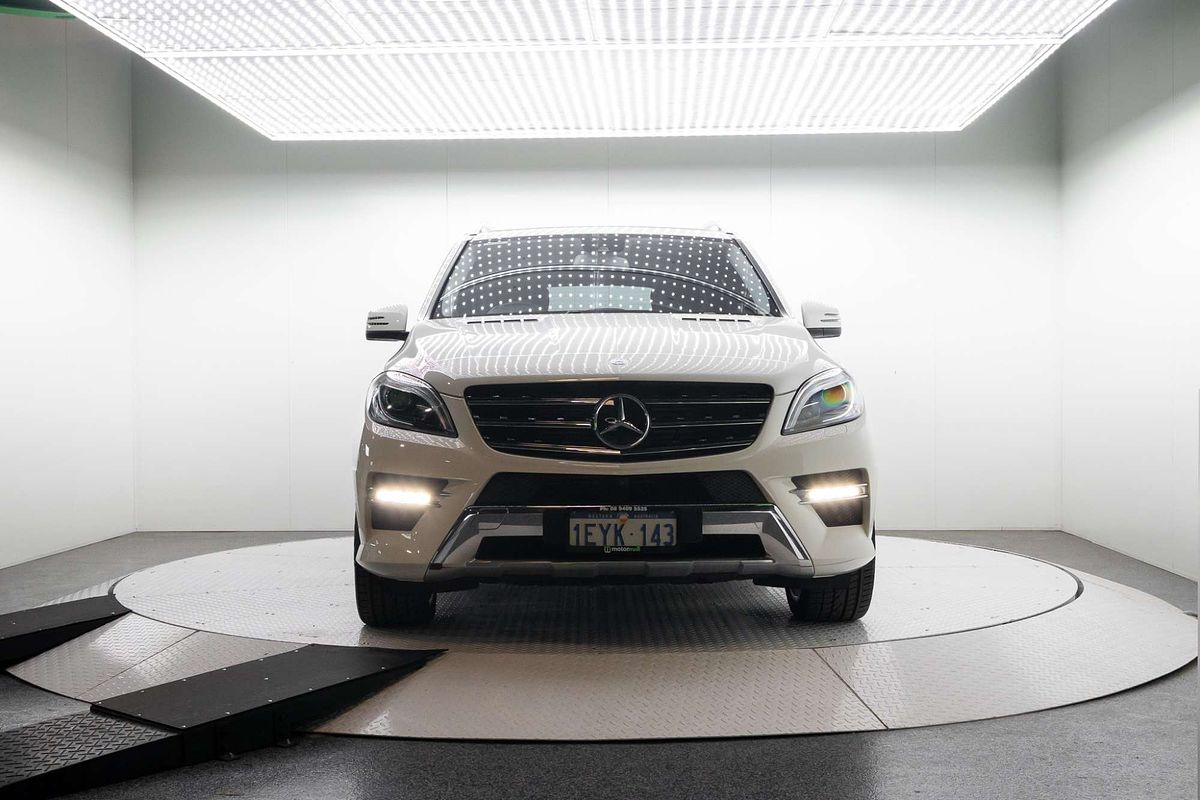 2013 Mercedes-Benz M-Class ML350 BlueTEC W166