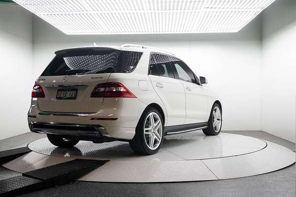 2013 Mercedes-Benz M-Class ML350 BlueTEC W166