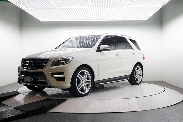 2013 Mercedes-Benz M-Class ML350 BlueTEC W166
