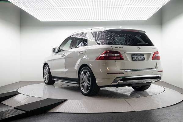 2013 Mercedes-Benz M-Class ML350 BlueTEC W166