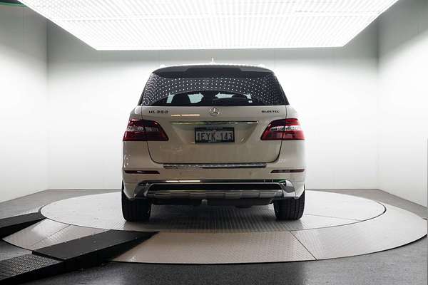 2013 Mercedes-Benz M-Class ML350 BlueTEC W166