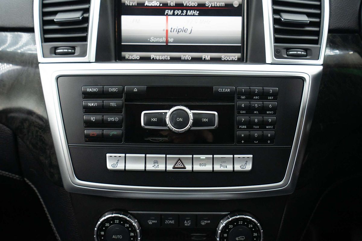 2013 Mercedes-Benz M-Class ML350 BlueTEC W166