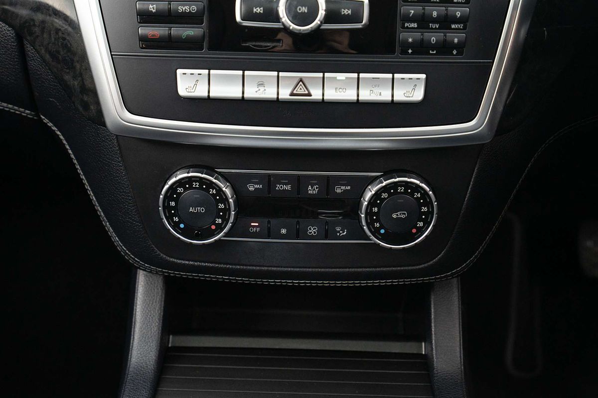 2013 Mercedes-Benz M-Class ML350 BlueTEC W166